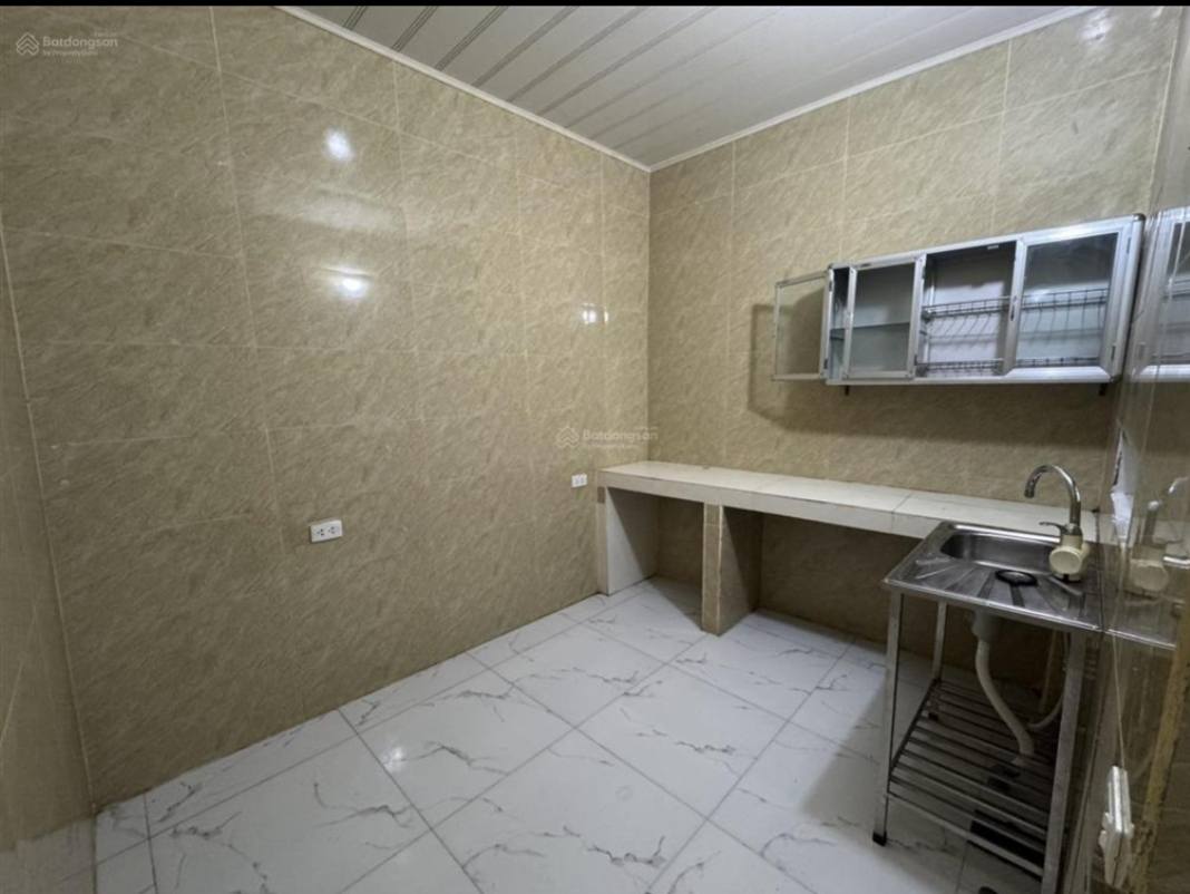 Cho thuê nhà cấp 4 Tân Mai, 50m2, 2 ngủ, 1 vệ sinh, ở gđ, 6.5 Triệu (có thương lượng) - Ảnh 4
